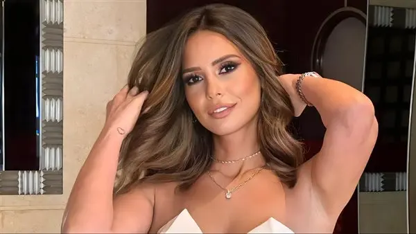 إيمان العاصي تبدأ تصوير مسلسلها الجديد انفصال أواخر الشهر المقبل