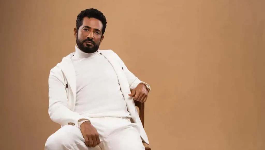 صراع حقوق "اللص والكلاب" يتصاعد: إبنة نجيب محفوظ تردّ على عمرو سعد