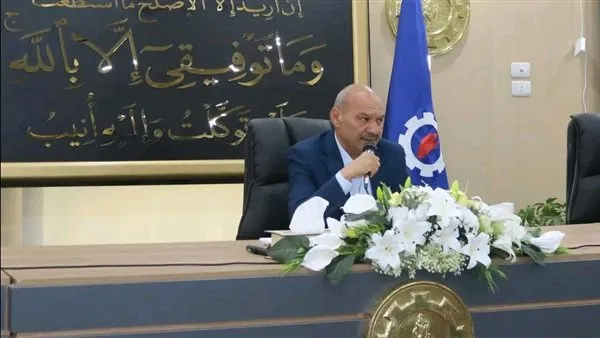محافظ السويس يشدد على تحسين الخدمات العامة في اجتماع المجلس التنفيذي