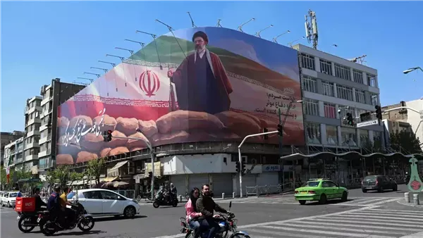 أكسيوس يكشف كواليس القرار.. خامنئي محور تمديد الهدنة الأمريكية