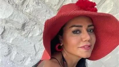رانيا يوسف تلفت الأنظار في إسبانيا