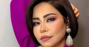 لا يوم نصفتينى ولا يوم عرفتينى.. شيرين عبد الوهاب تتصدر التريند بالحضن شوك