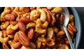 حفنة من المكسرات يومياً غذاء لعقلك بعد الأربعين. حقيقة أم شائعة| دراسات تكشف
