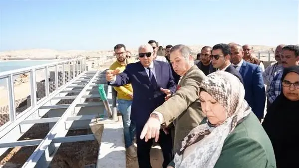 محافظ مطروح يوجه بتعظيم الاستفادة الاقتصادية والسياحية من كوبري روميل