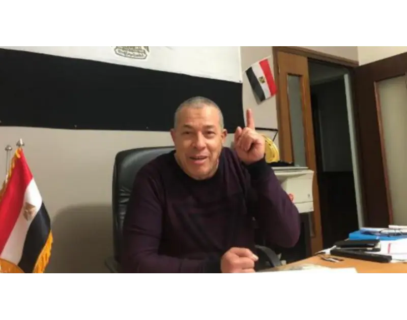 رئيس الجالية المصرية بفرنسا يفتح النار على نادية مصطفى: "تاريخي في باريس أكبر من التريند"