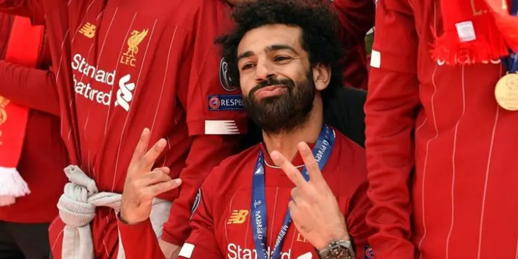 رد غير متوقع. لماذا لم يعلن محمد صلاح عن ناديه الجديد