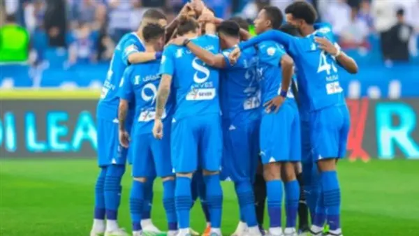 الهلال يواصل الزحف نحو القمة.. فوز صعب على ضمك يبقي الحلم حيًا