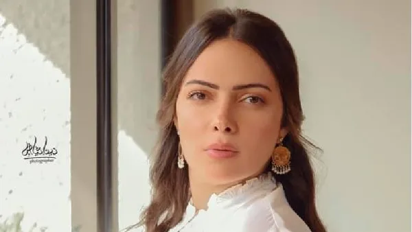 وفاة تشييع الجثمان غدًا من مسجد السيدة عائشة