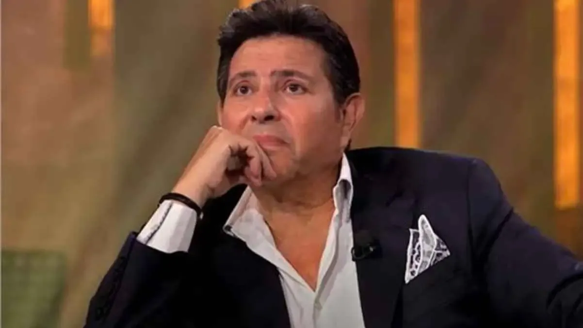 وصول جثمان هاني شاكر للقاهرة خلال ساعات. تفاصيل الجنازة وموعد الصلاة على «أمير الغناء العربي»