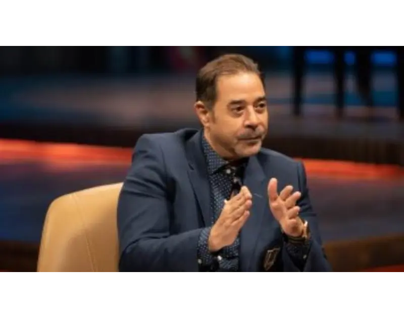 إيه يا فراق..مدحت صالح يطرح أحدث أغاني ألبوم إنت وبس