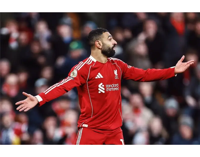 مفاجأة في سبب تأجيل محمد صلاح حسم مصيره حتى الآن