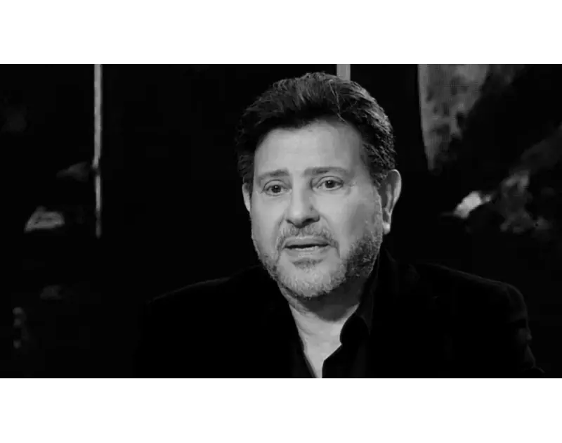 قبل ساعات من جنازة هاني شاكر. التفاصيل الكاملة لوصول الجثمان للقاهرة