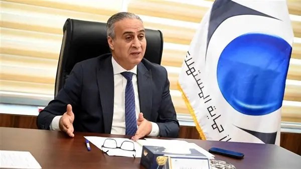 حماية المستهلك يداهم مخازن غير مرخصة لإعادة تدوير زيوت السيارات