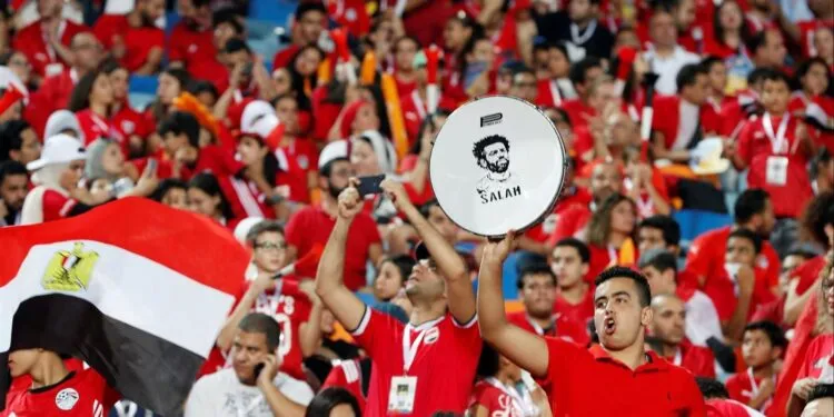 شجع ببلاش. ماتش مصر وروسيا في ستاد القاهرة من غير كاش