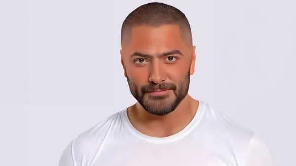 تبدأ من 900 جنيه..أسعار حفل تذاكر حفل تامر حسني على مسرح الأرينا