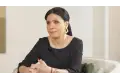دينا تكشف سبب زواجها 9 مرات. وتؤكد: "الحياة أحلى من غير راجل"