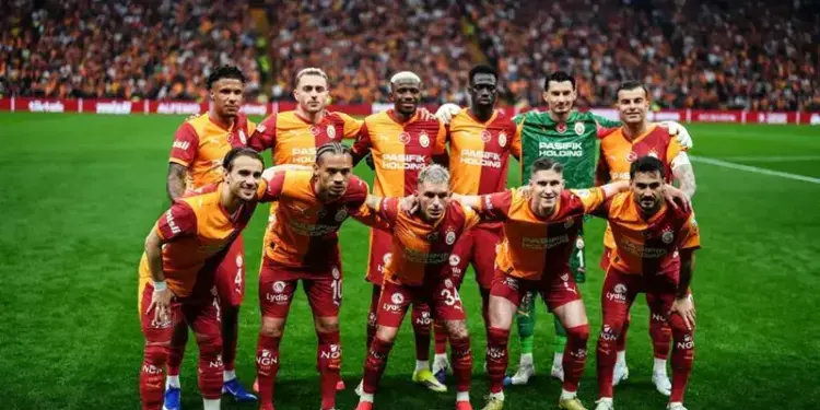 جالاتا سراي يلتهم أنطاليا برباعية ويتوج بلقب الدوري التركي