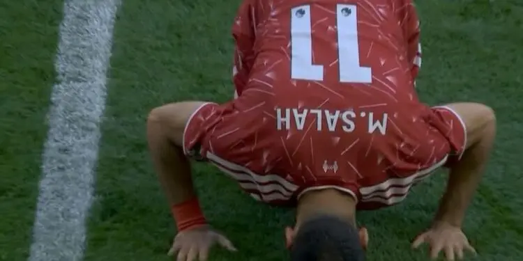 شكراً يا صلاح. مدرجات ليفربول تتكلم عربي في ليلة وداع الأسطورة