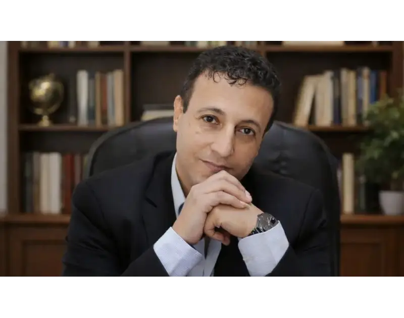 وليد الغمري يكتب لـ””: عن سرادق عزاء في اليوم العالمي لحرية الصحافة