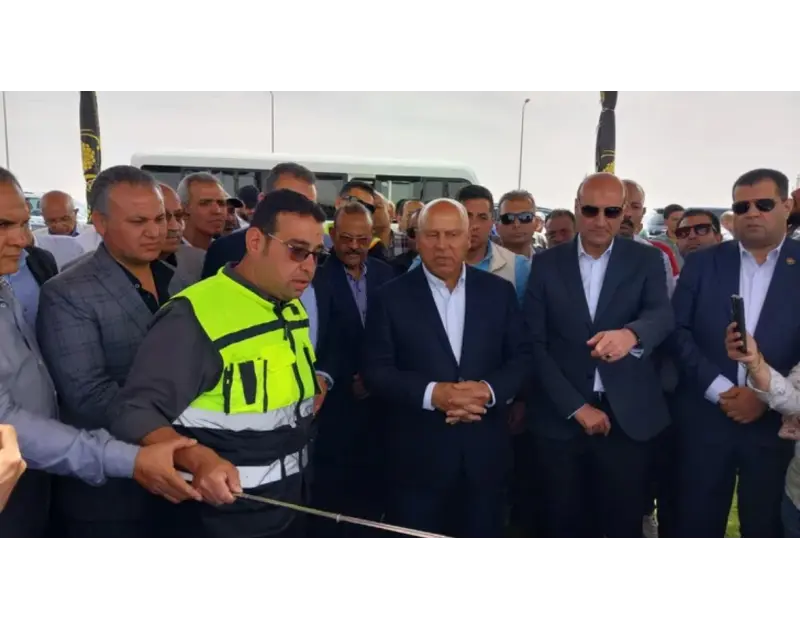 المهندس مينا ومحور ديروط. 5 سنوات "ضغوط ميدانية" انتهت بفيديو مع الوزير