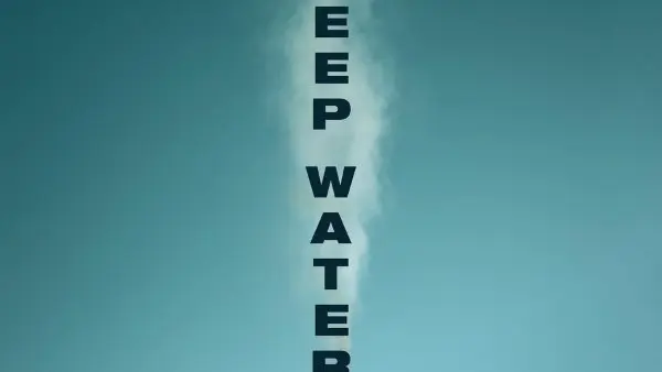 فيلم DEEP WATER في دور العرض المصرية