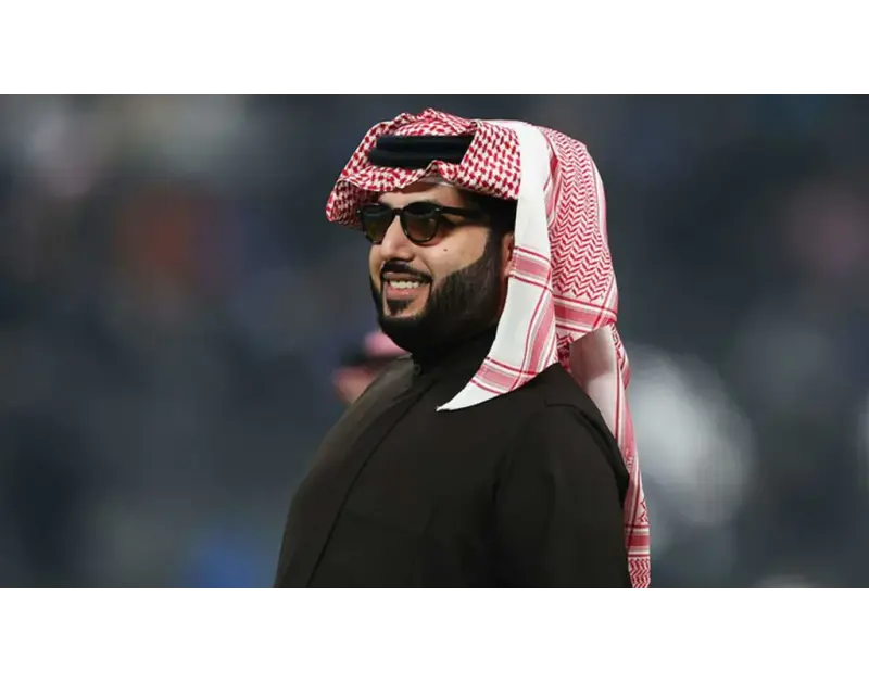 تركي آل الشيخ يشيد بفيلم "صقر وكناريا" لمحمد إمام ويعلن موعد العرض