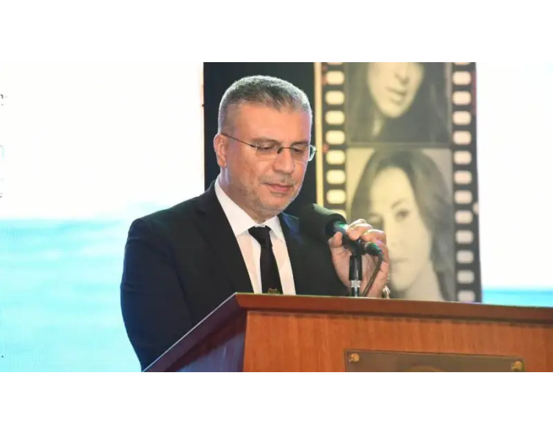عمرو الليثى يبرز قيمة الأم فى حلقة إنسانية من إنسان تاني