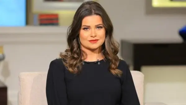 يسرا اللوزي: الزواج ليس سهلاً. وأتعاطف مع النساء الراغبات في الطلاق