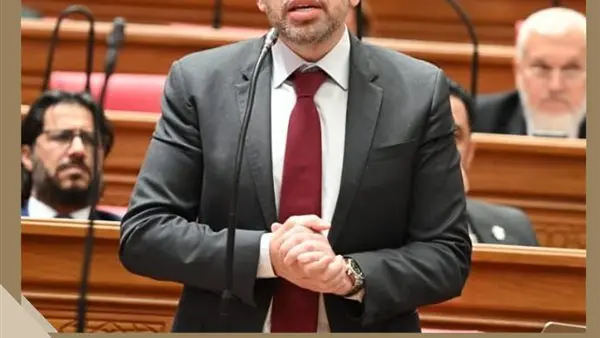 محمد فؤاد: دفعة 10 آلاف جنيه خطوة مهمة لكنها ليست منحة بل حق قانوني متأخر
