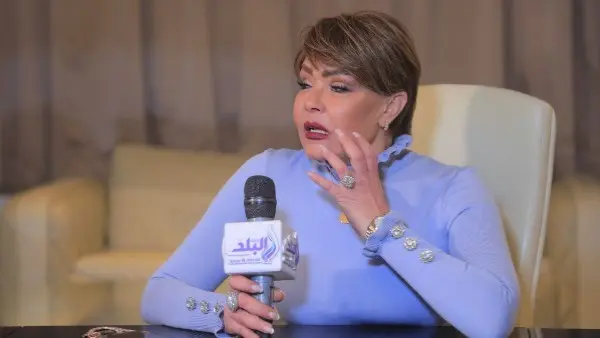 يناقش لوسي تكشف خاص
