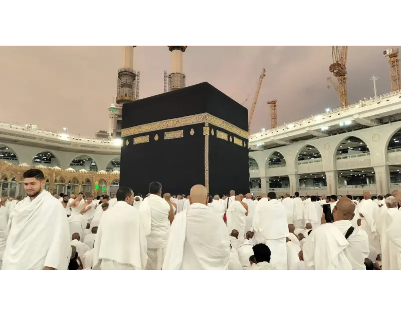 الأزهر يكشف أخطاء الحجاج أثناء أداء مناسكهم ويوضح كيفية تداركها
