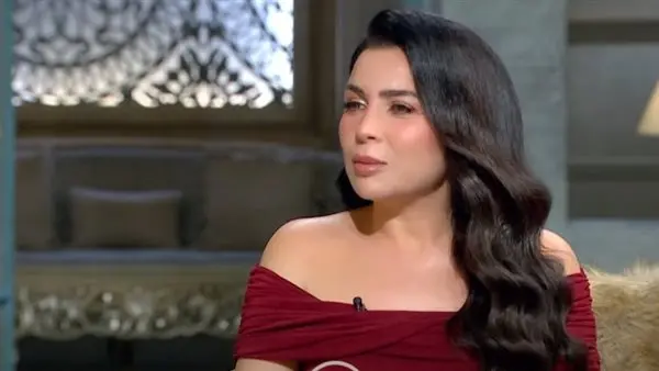 مي عز الدين تفتح قلبها لأول مرة: أمي كانت طفلتي وزواجي منحني الأمان