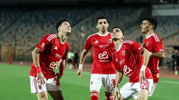 الأهلي يعيد ترتيب أوراقه. ومفاجأة بشأن رحيل بعض اللاعبين