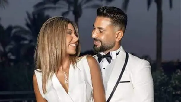 رغم إعلان الانفصال. علياء بسيوني تروج لـ حفل أحمد سعد والجمهور: هل عاد مرة أخرى
