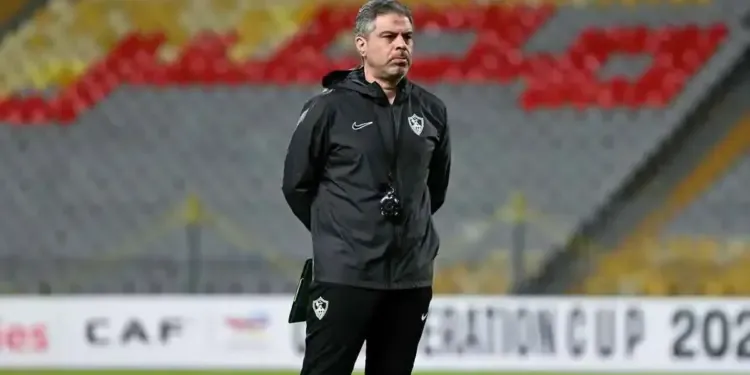 معتمد شد اللجام في الزمالك. وعمل قعدة رجالة مع اللعيبة