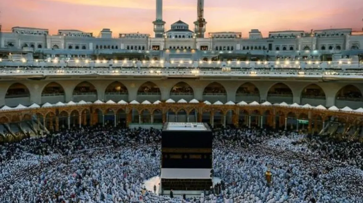 "يا رايحين للنبي الغالي". 4 طرق لتحميل أغاني الحج