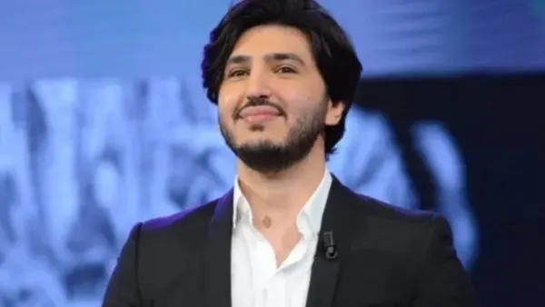 فرجه أول تعليق من نجل فضل شاكر بعد براءة والده