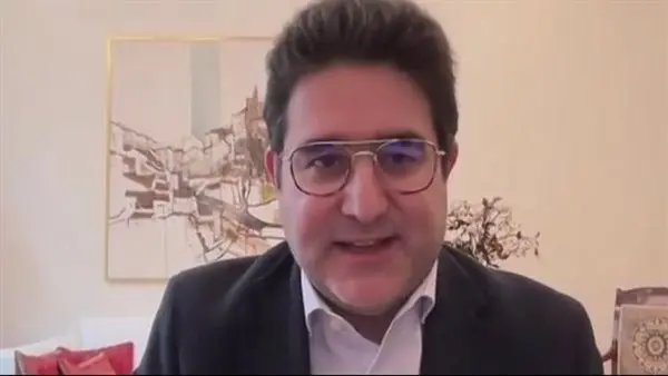 ماهر نقولا الفرزلي: زيارة ماكرون لمصر تكشف تحولات كبرى بخريطة النفوذ العالمي