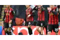 برشلونة ناصب الفخ في لندن. وجونيور كروبي العريس الجديد