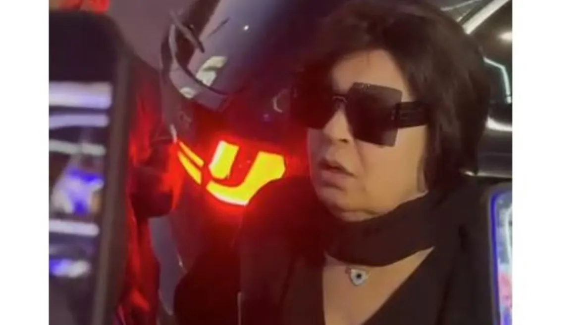 "دي عشرة عمري". كلمات مؤثرة من فيفي عبده في عزاء سهير زكي