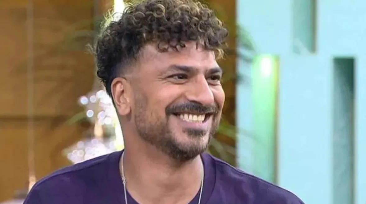 "سامحيني بحبك ومليش غيرك". مصطفى أبو سريع يعلن عودته لزوجته