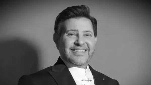 في اعرف موعد وصول جثمان هاني شاكر لمطار القاهرة