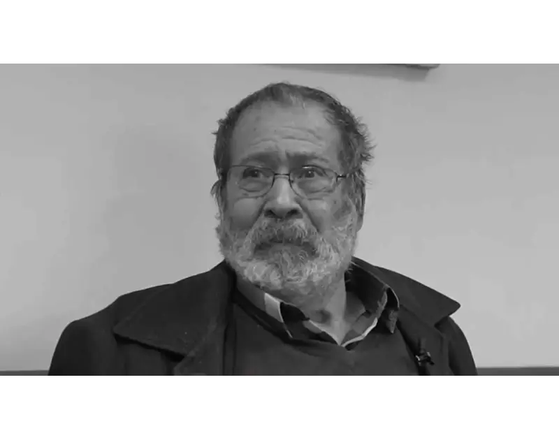 بصورة من المستشفى. زوجة سامي عبدالحليم تطلب الدعاء بعد تدهور حالته