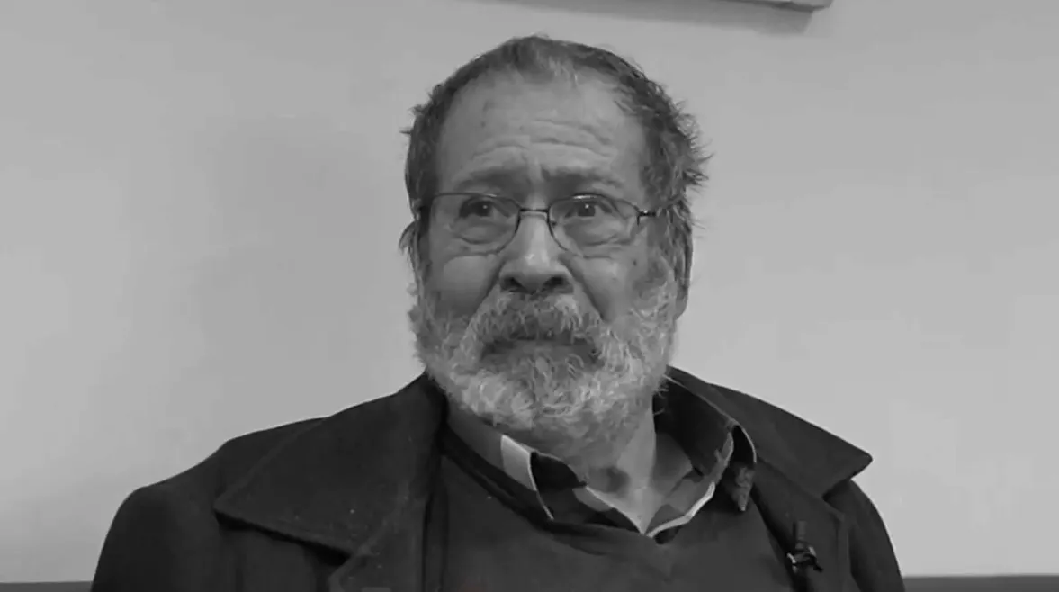 بصورة من المستشفى. زوجة سامي عبدالحليم تطلب الدعاء بعد تدهور حالته