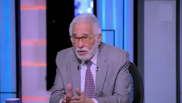 صدمة فتوح أحمد لحظة تلقى خبر وفاة عبد الرحمن أبو زهرة على الهواء