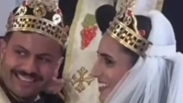 في أجواء عائلية..إدوارد يحتفل بزفاف ابنه ماركو