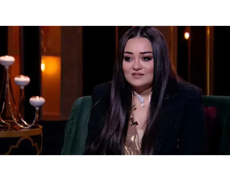 خبايا "صناعة التريند" في عيادات الأطباء.. راندا البحيري تفجر أزمة الأخلاق المهنية