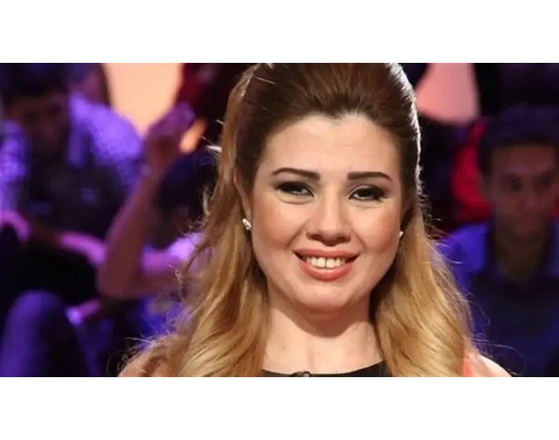 رانيا فريد شوقي تنور دار الأوبرا بافتتاح معرض الفن في عيون الإنسان