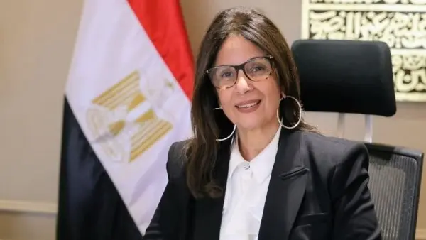 تلتقيه تدخل عاجل من وزيرة الثقافة لحل أزمة المترجم سمير عبدربه