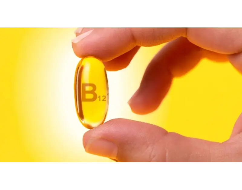 بين النقص والإفراط. دراسة تكشف العلاقة بين فيتامين B12 والسرطان